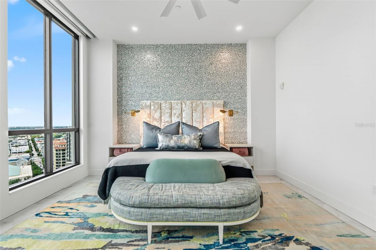 33 S Palm Avenue, Unit 1701, Sarasota, FL 34236 Photo