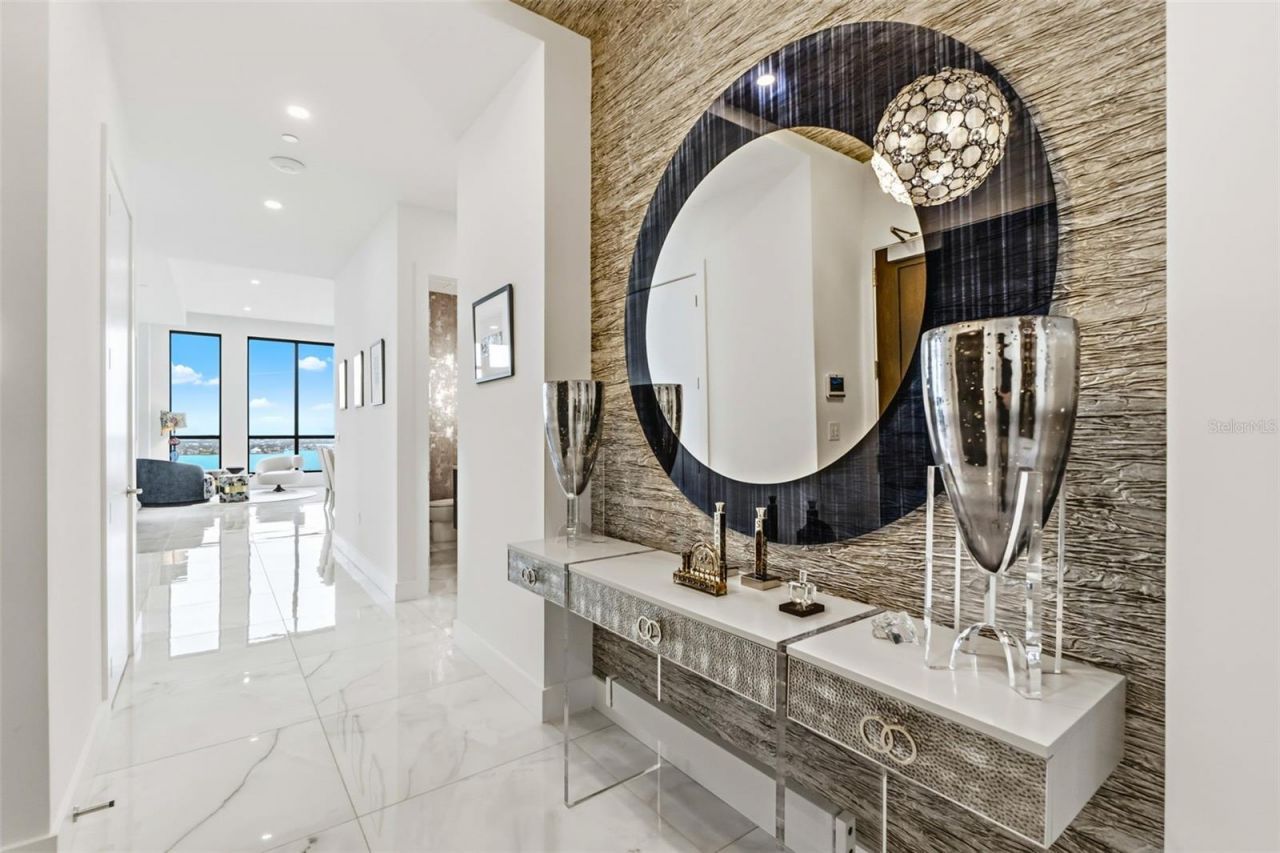 33 S Palm Avenue, Unit 1701, Sarasota, FL 34236 Photo