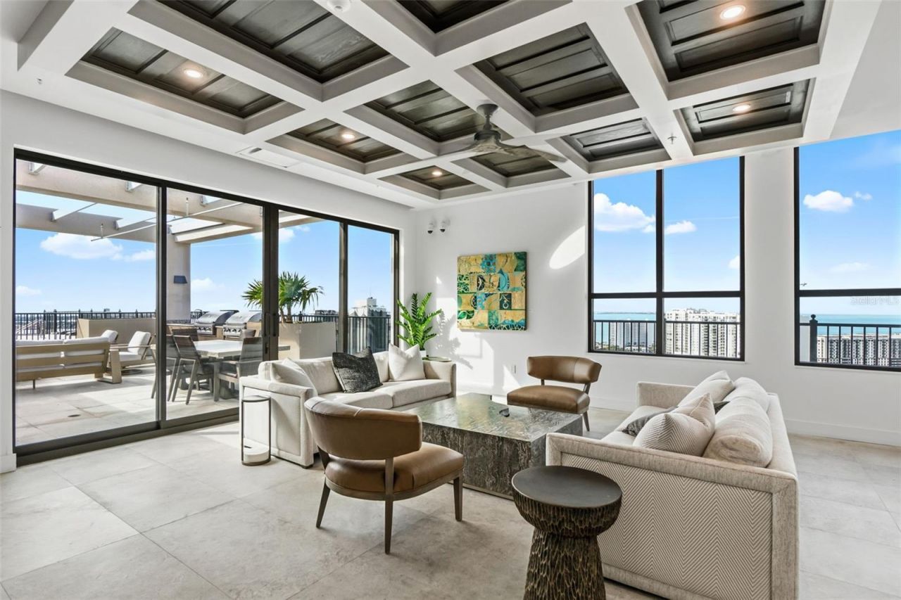 33 S Palm Avenue, Unit 1701, Sarasota, FL 34236 Photo