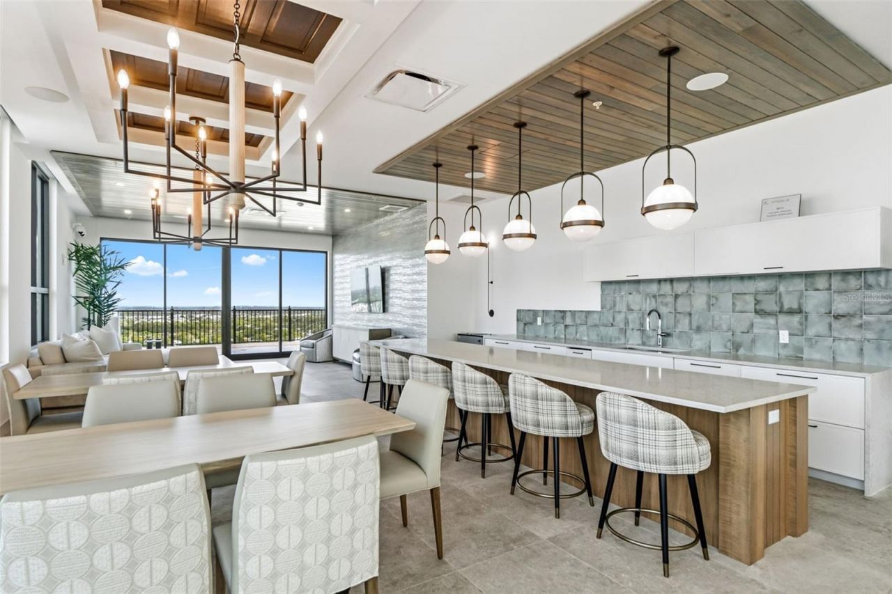 33 S Palm Avenue, Unit 1701, Sarasota, FL 34236 Photo