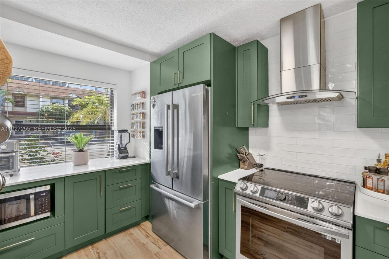 237 City View Dr, Unit 237, Fort Lauderdale, FL 33311 Photo