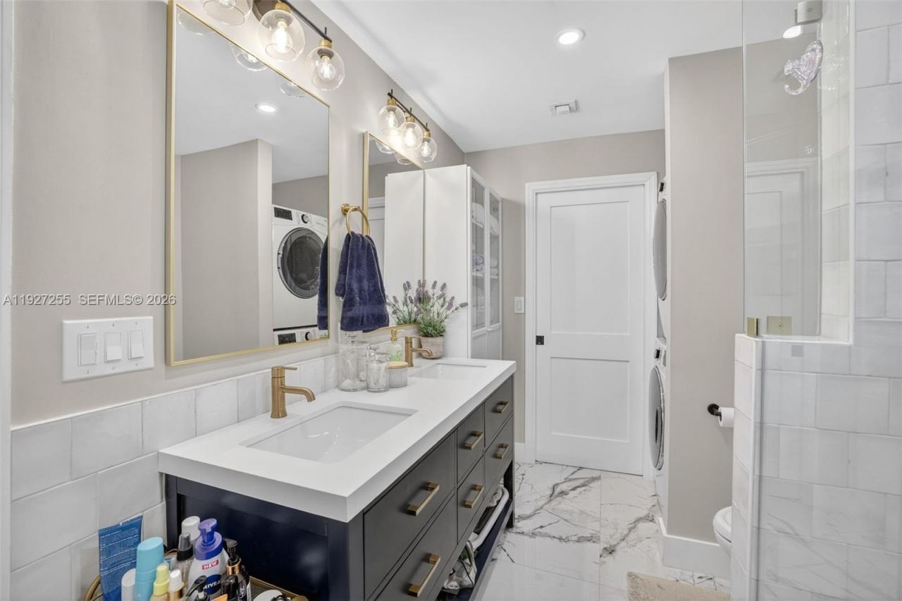 237 City View Dr, Unit 237, Fort Lauderdale, FL 33311 Photo