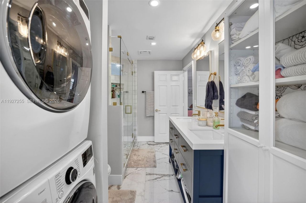 237 City View Dr, Unit 237, Fort Lauderdale, FL 33311 Photo