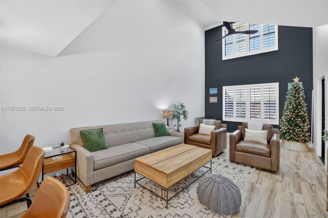 237 City View Dr, Unit 237, Fort Lauderdale, FL 33311 Photo