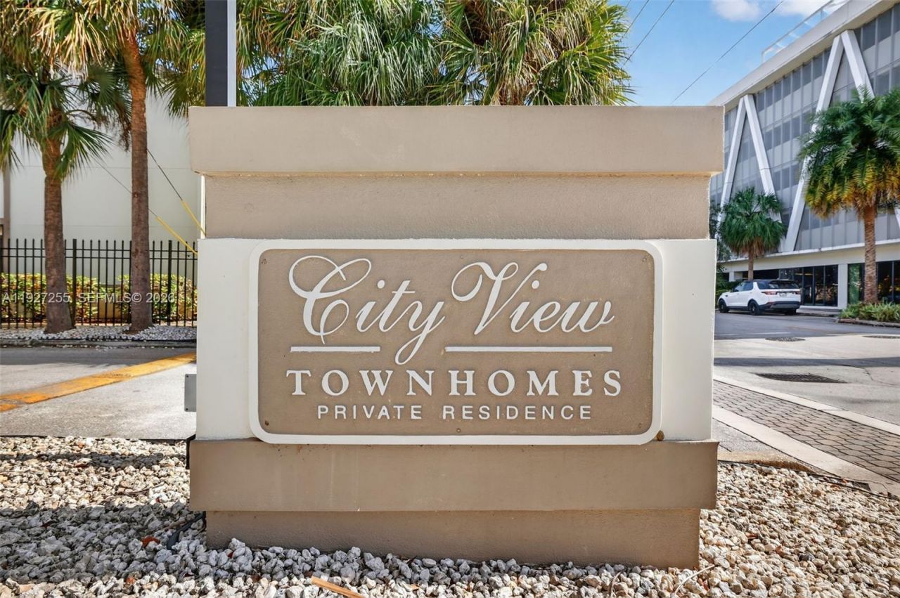237 City View Dr, Unit 237, Fort Lauderdale, FL 33311 Photo