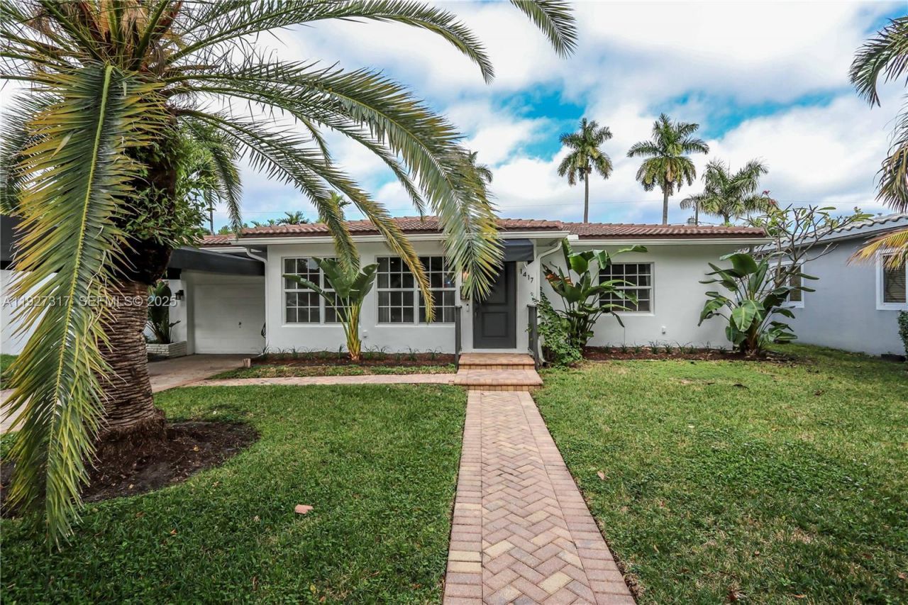 1417 Jackson St, Hollywood, FL 33020 Main Photo