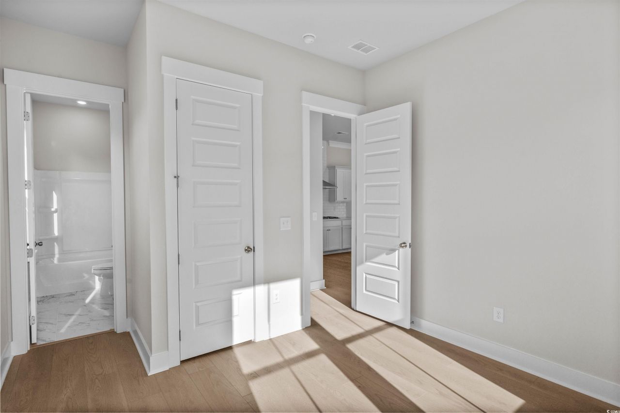 229 Atlantic Breeze St. Photo 7