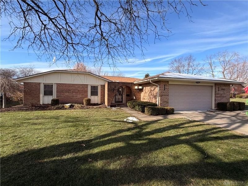 7543 Abraham Court, Dayton, OH 45414 Photo 2