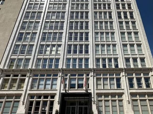 1501 Locust Street, Unit 1102, St Louis, MO 63103