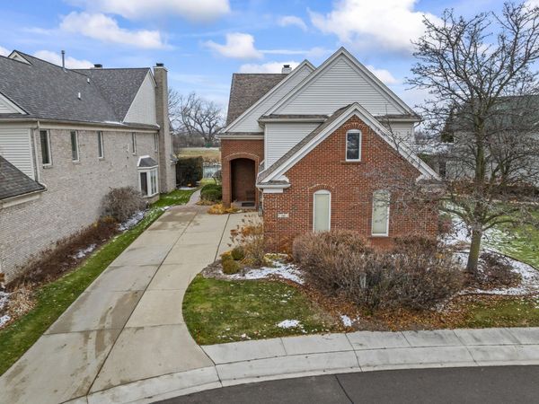 169 Keelson Drive, Detroit, MI 48215