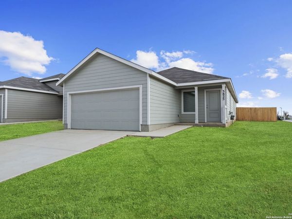 3825 Swift Fox Rd, New Braunfels, TX 78130