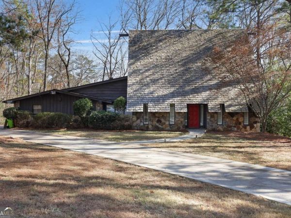 180 River Court Parkway, Sandy Springs, GA 30328
