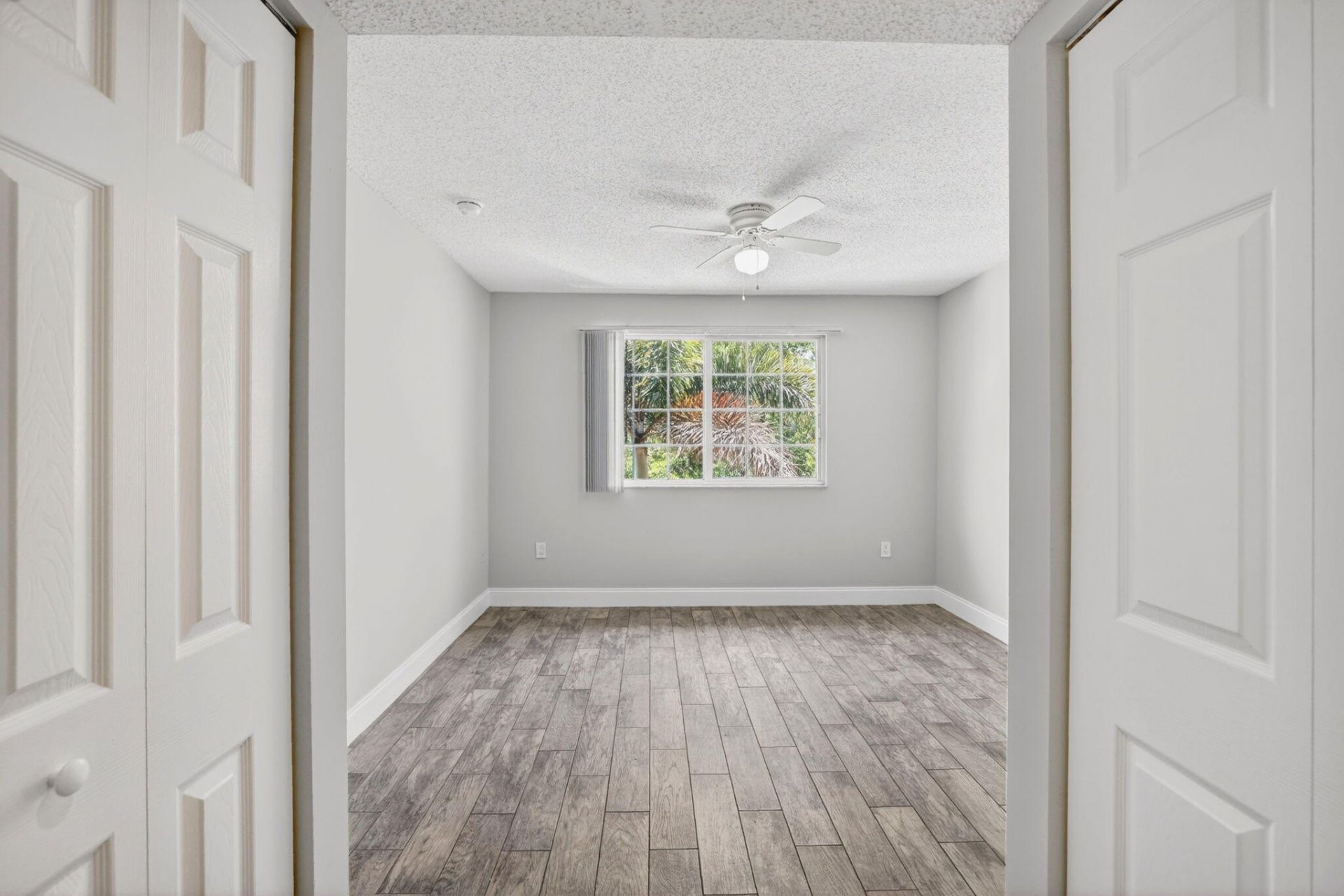 2119 SE 10th Avenue, Unit 910, Fort Lauderdale, FL 33316 Photo