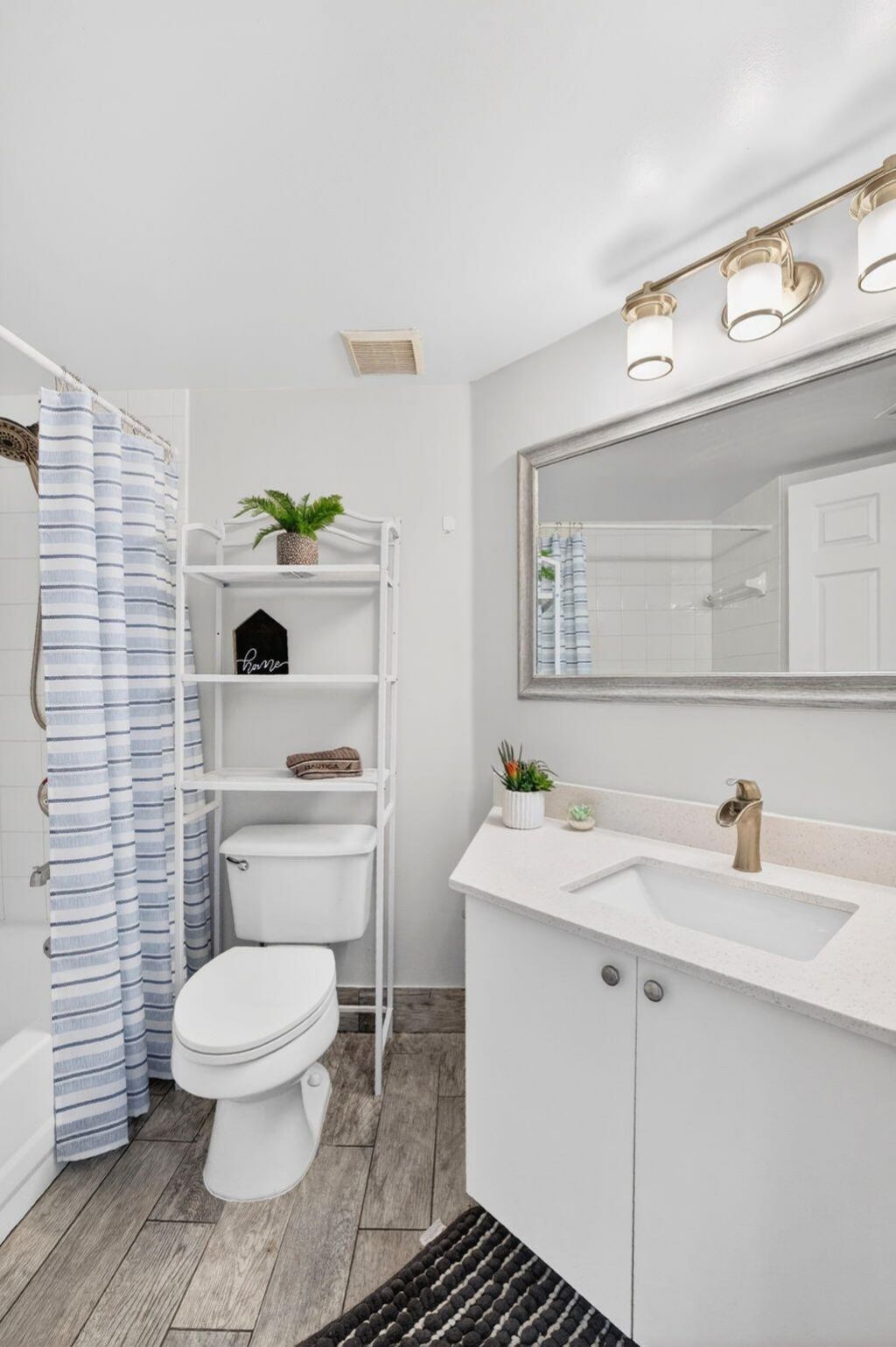 2119 SE 10th Avenue, Unit 910, Fort Lauderdale, FL 33316 Photo