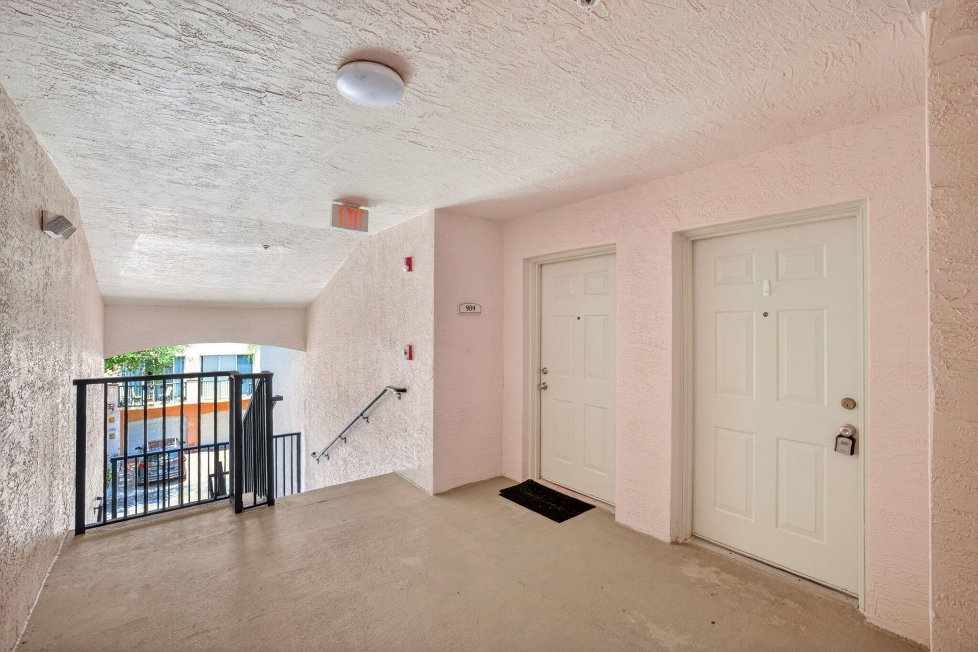 2119 SE 10th Avenue, Unit 910, Fort Lauderdale, FL 33316 Photo