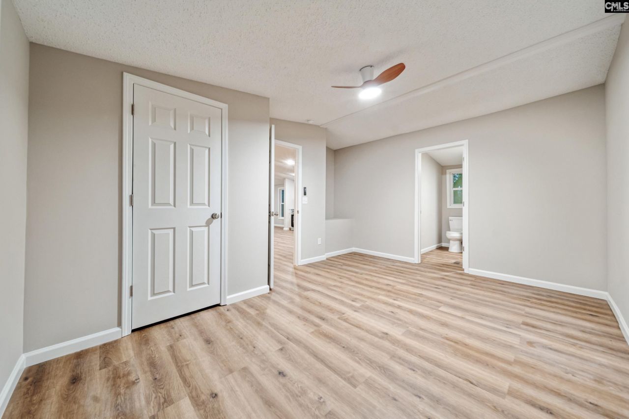 255 Tullah Drive Photo 12