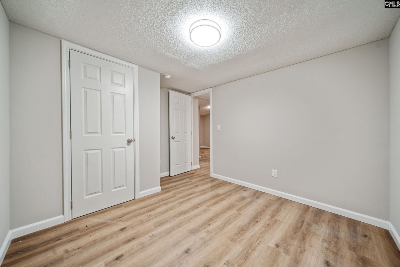 255 Tullah Drive Photo 20