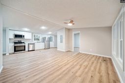 255 Tullah Drive photo 4