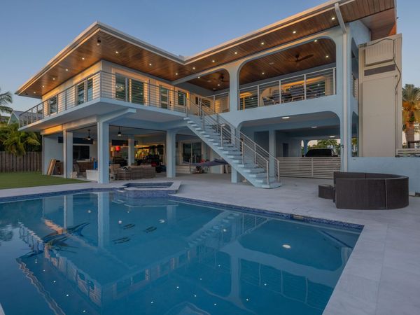 241 12Th Street, KEY COLONY, FL 33051