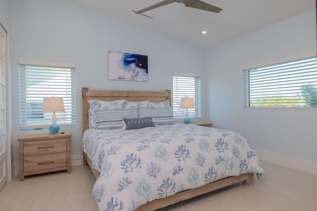 241 12th Street, Key Colony, FL 33051 Photo