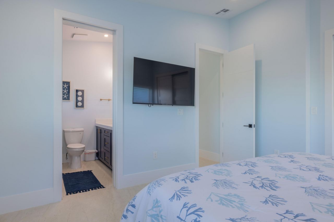 241 12th Street, Key Colony, FL 33051 Photo