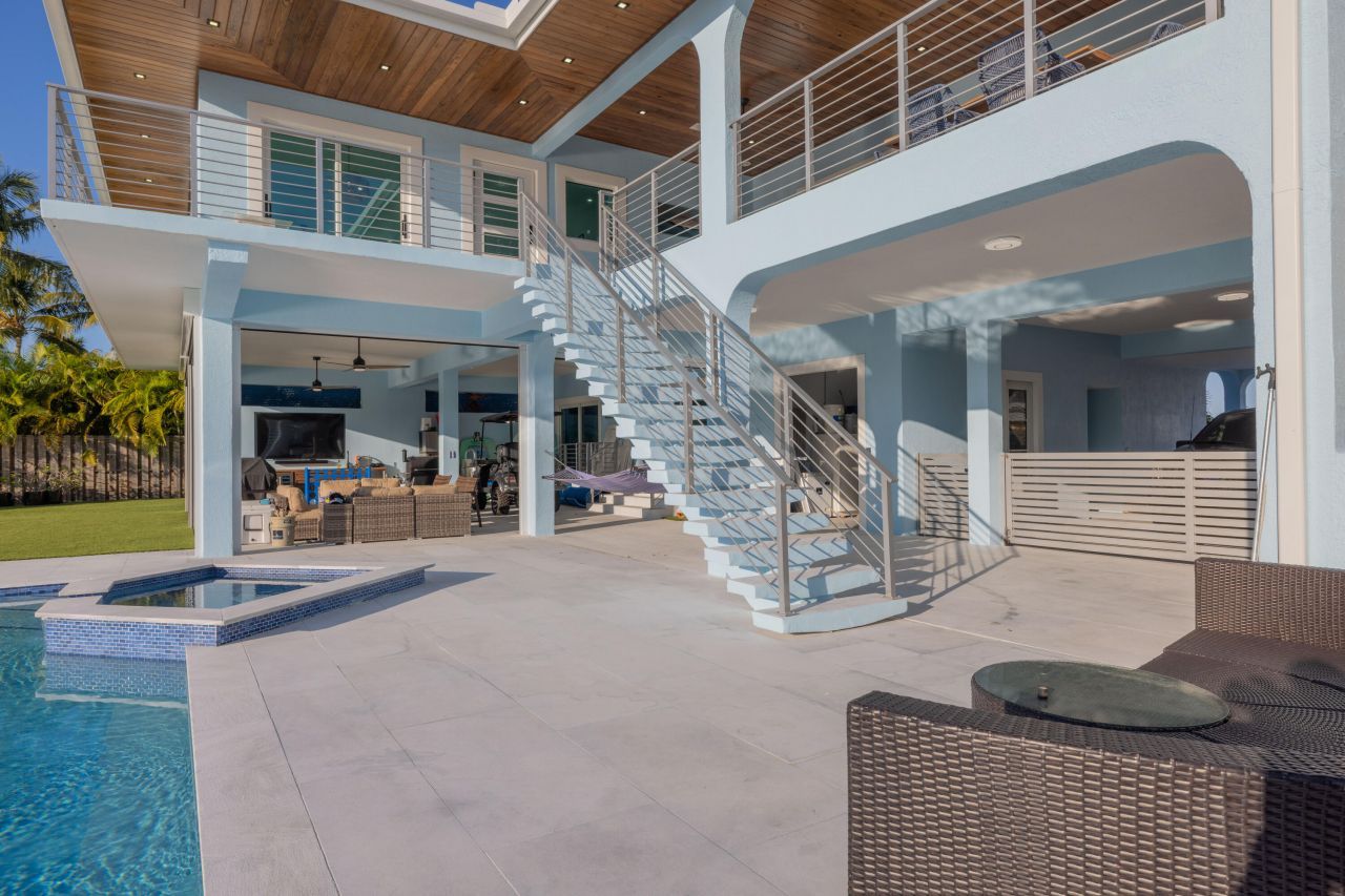 241 12th Street, Key Colony, FL 33051 Photo