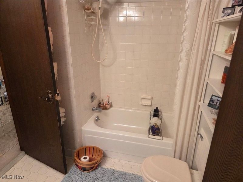 3706 Addington Court, Fairview Park, OH 44126 Photo 23