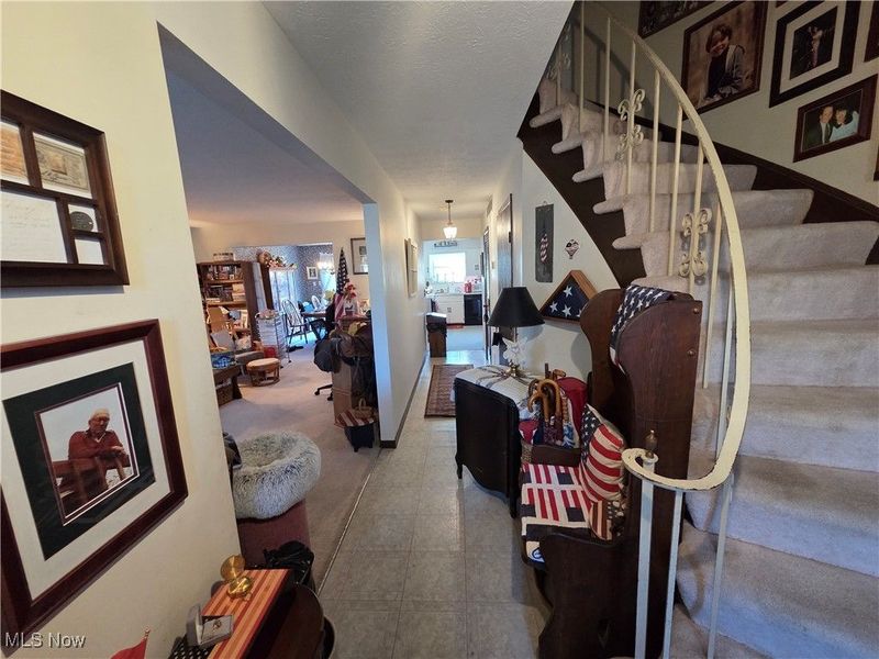 3706 Addington Court, Fairview Park, OH 44126 Photo 8
