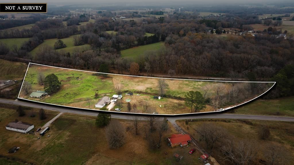 4532 Old State Route 22, Gleason, TN 38229 Main Photo