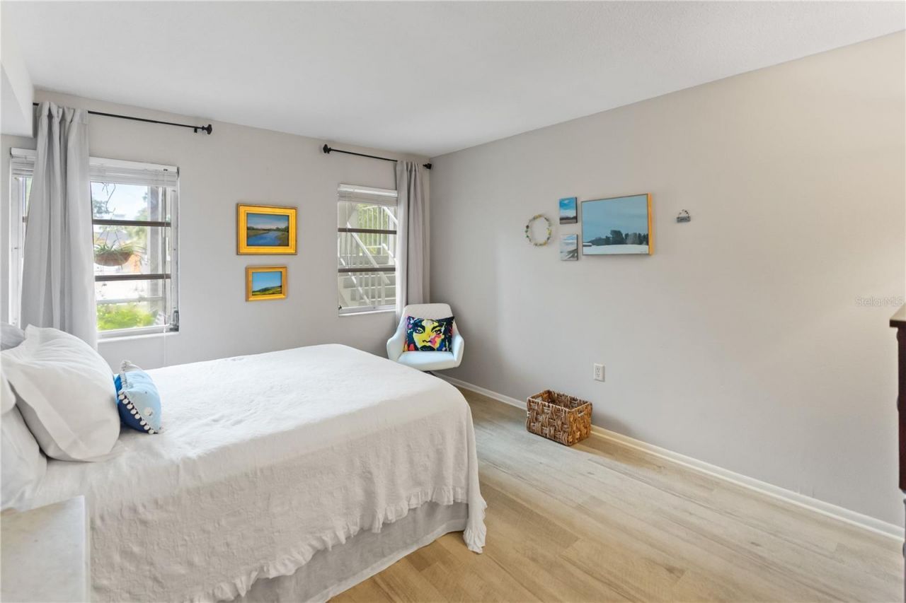 3711 Almeria Avenue, Unit 3N, Sarasota, FL 34239 Photo