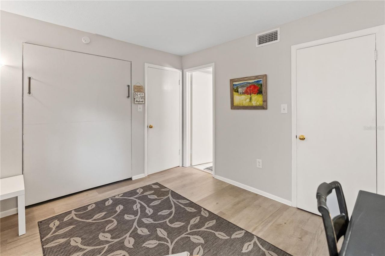 3711 Almeria Avenue, Unit 3N, Sarasota, FL 34239 Photo