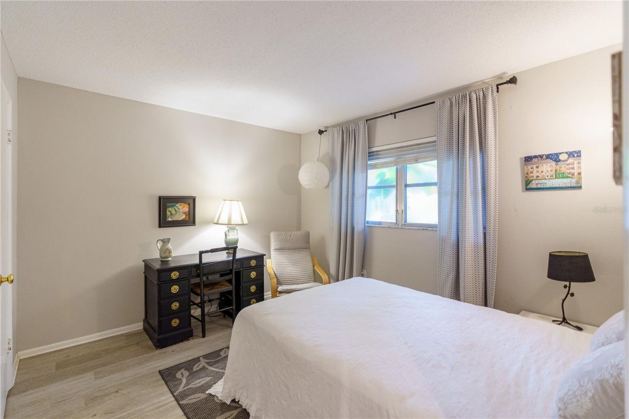 3711 Almeria Avenue, Unit 3N, Sarasota, FL 34239 Photo