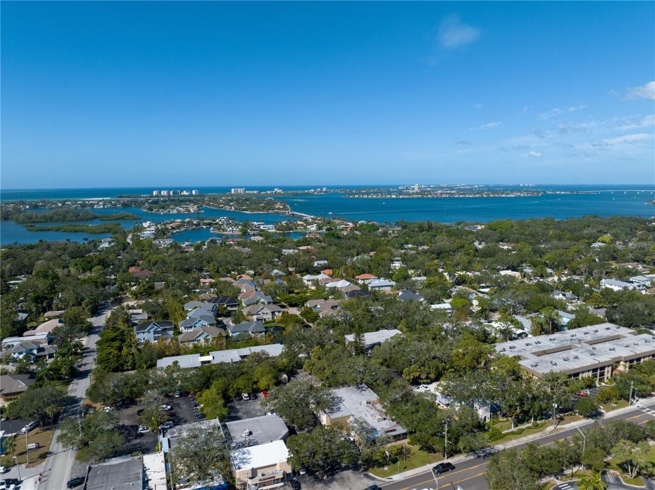 3711 Almeria Avenue, Unit 3N, Sarasota, FL 34239 Photo
