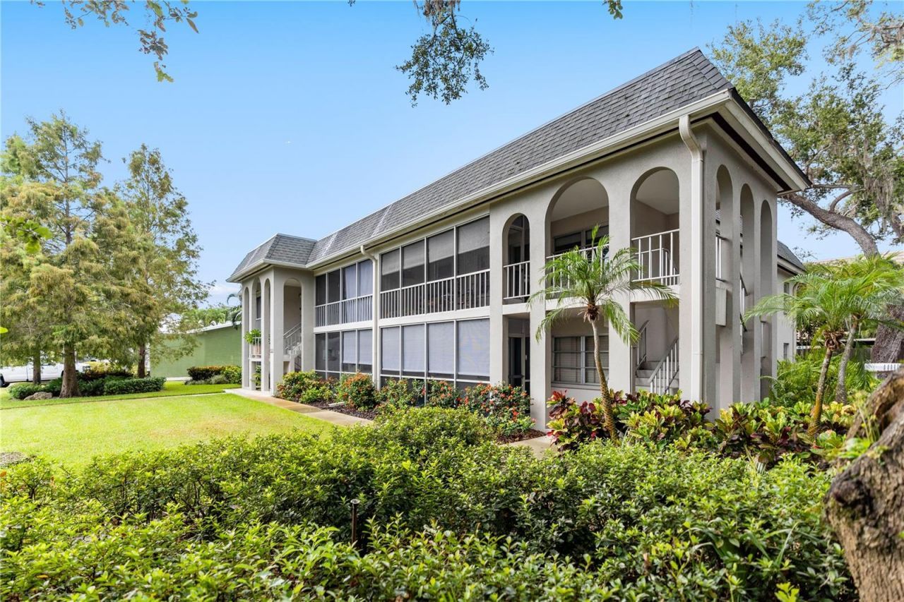 3711 Almeria Avenue, Unit 3N, Sarasota, FL 34239 Photo