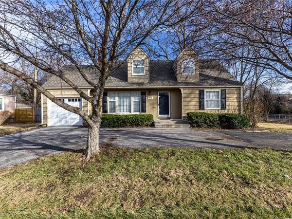 7401 Nall Avenue, Prairie Village, KS 66208