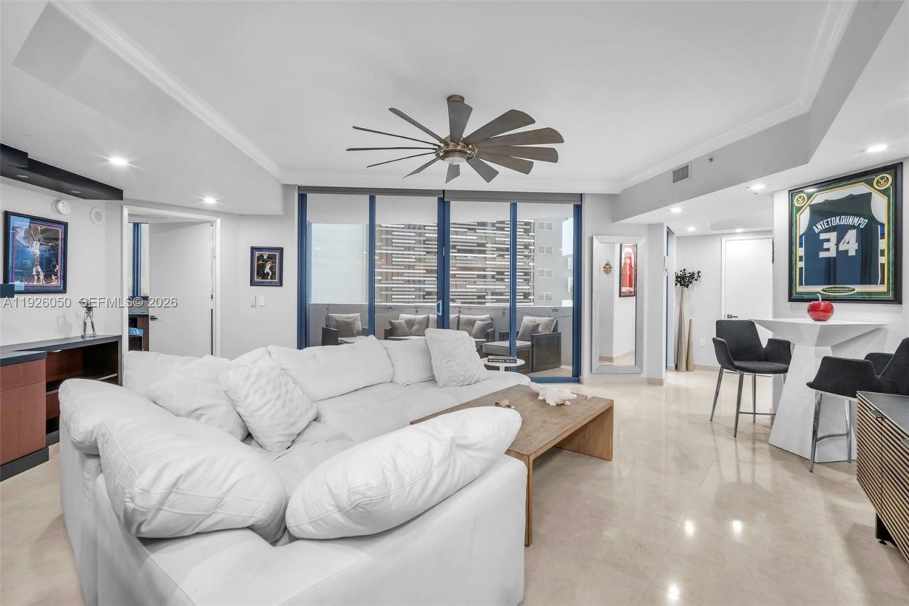 333 Las Olas Way, Unit 405, Fort Lauderdale, FL 33301 Photo