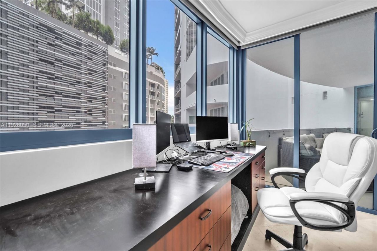 333 Las Olas Way, Unit 405, Fort Lauderdale, FL 33301 Photo