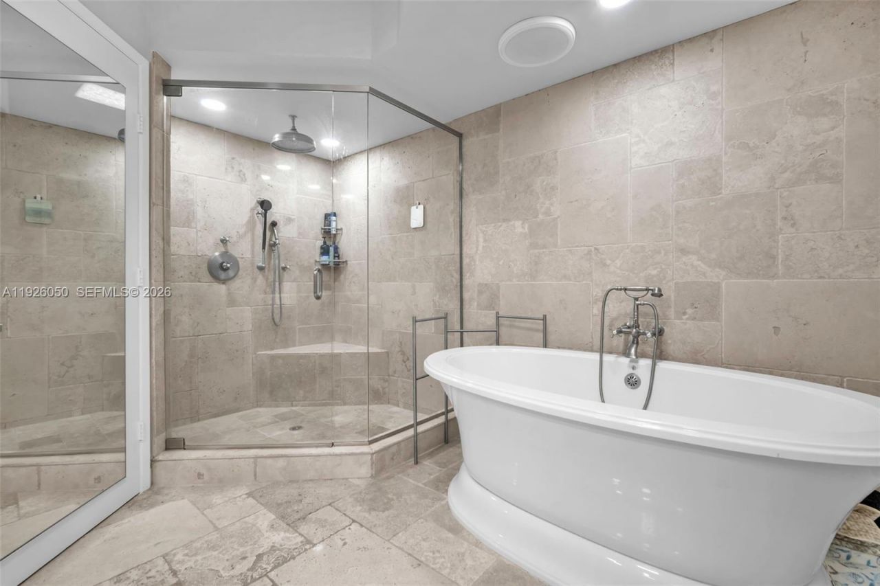 333 Las Olas Way, Unit 405, Fort Lauderdale, FL 33301 Photo