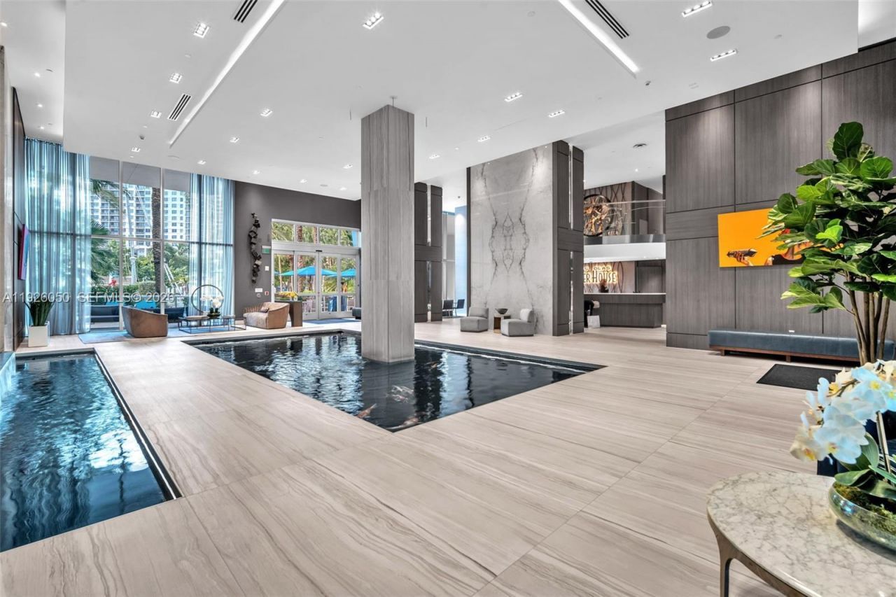 333 Las Olas Way, Unit 405, Fort Lauderdale, FL 33301 Photo