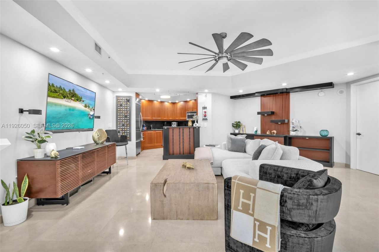 333 Las Olas Way, Unit 405, Fort Lauderdale, FL 33301 Photo