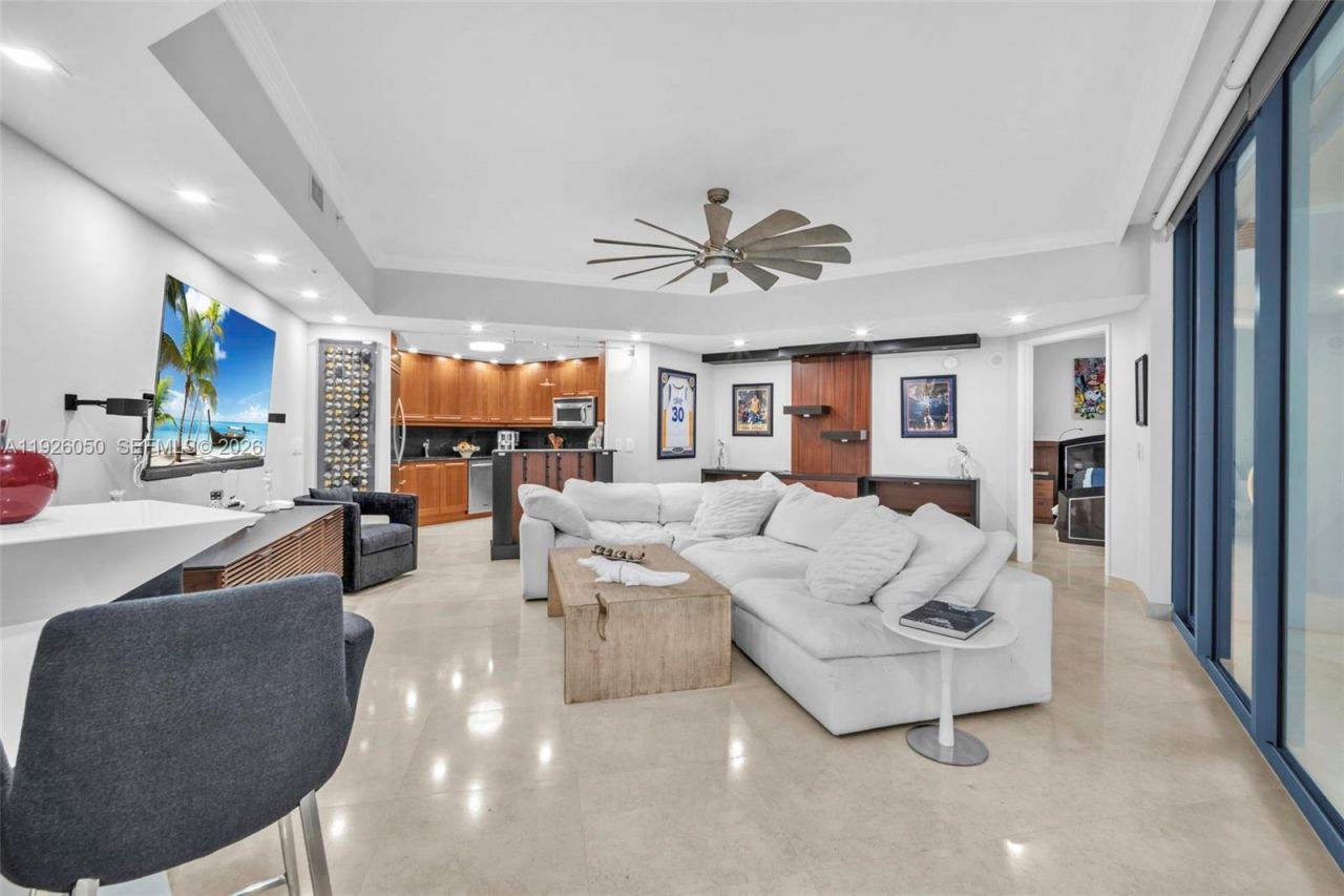 333 Las Olas Way, Unit 405, Fort Lauderdale, FL 33301 Photo