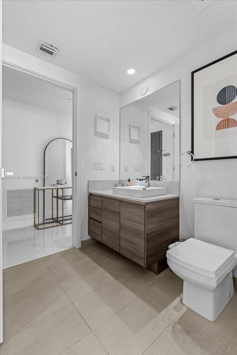 1080 Brickell Ave, Unit 1509, Miami, FL 33131 Photo