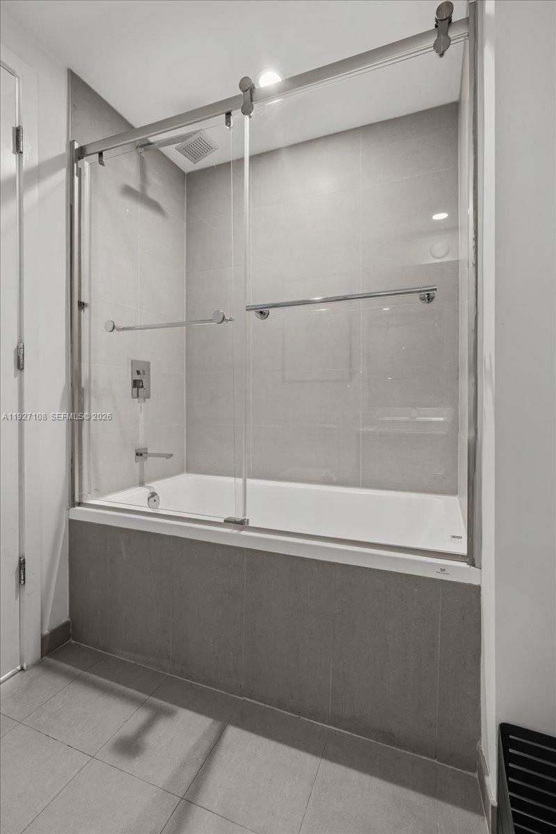 1080 Brickell Ave, Unit 1509, Miami, FL 33131 Photo