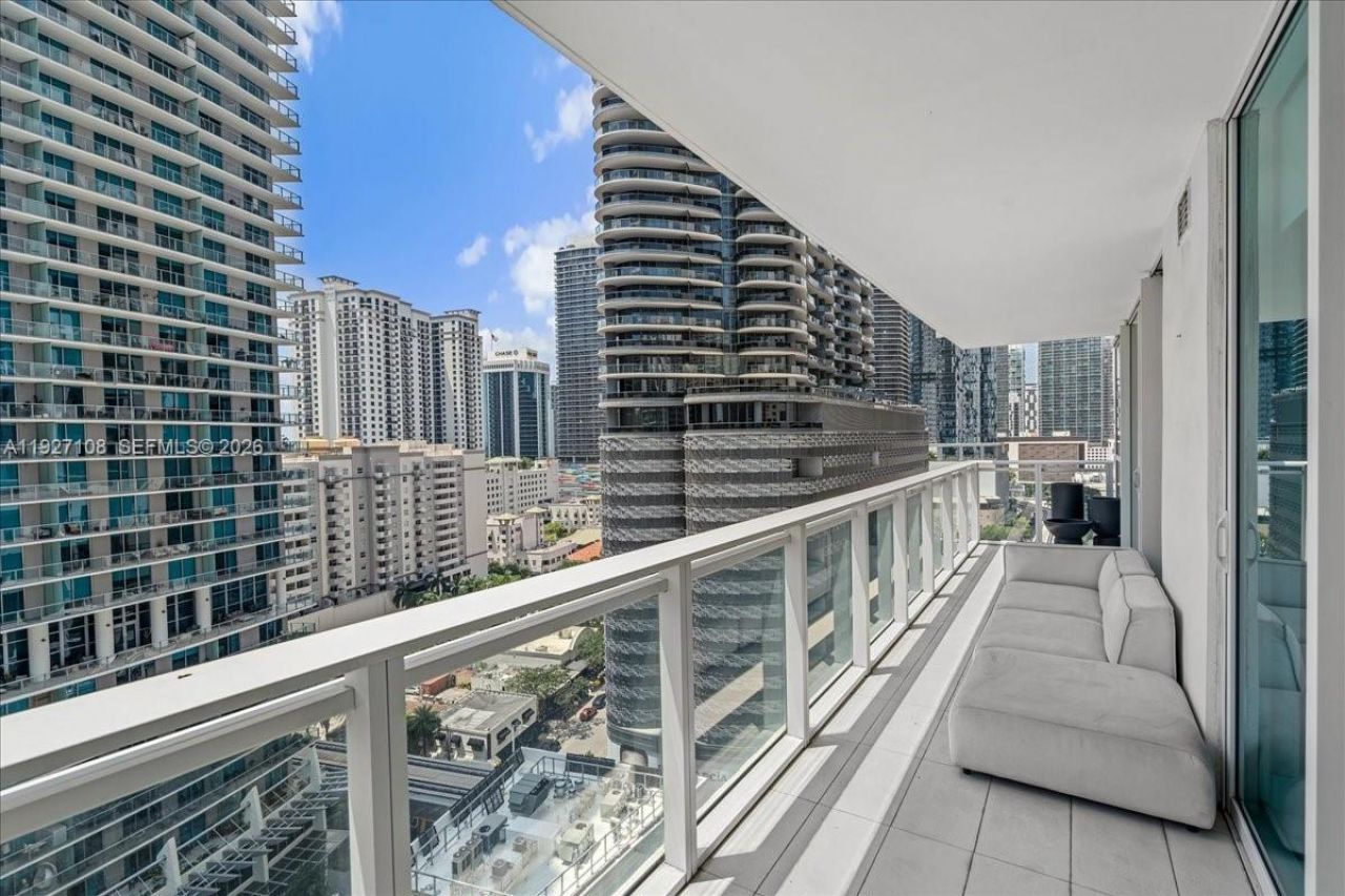 1080 Brickell Ave, Unit 1509, Miami, FL 33131 Photo