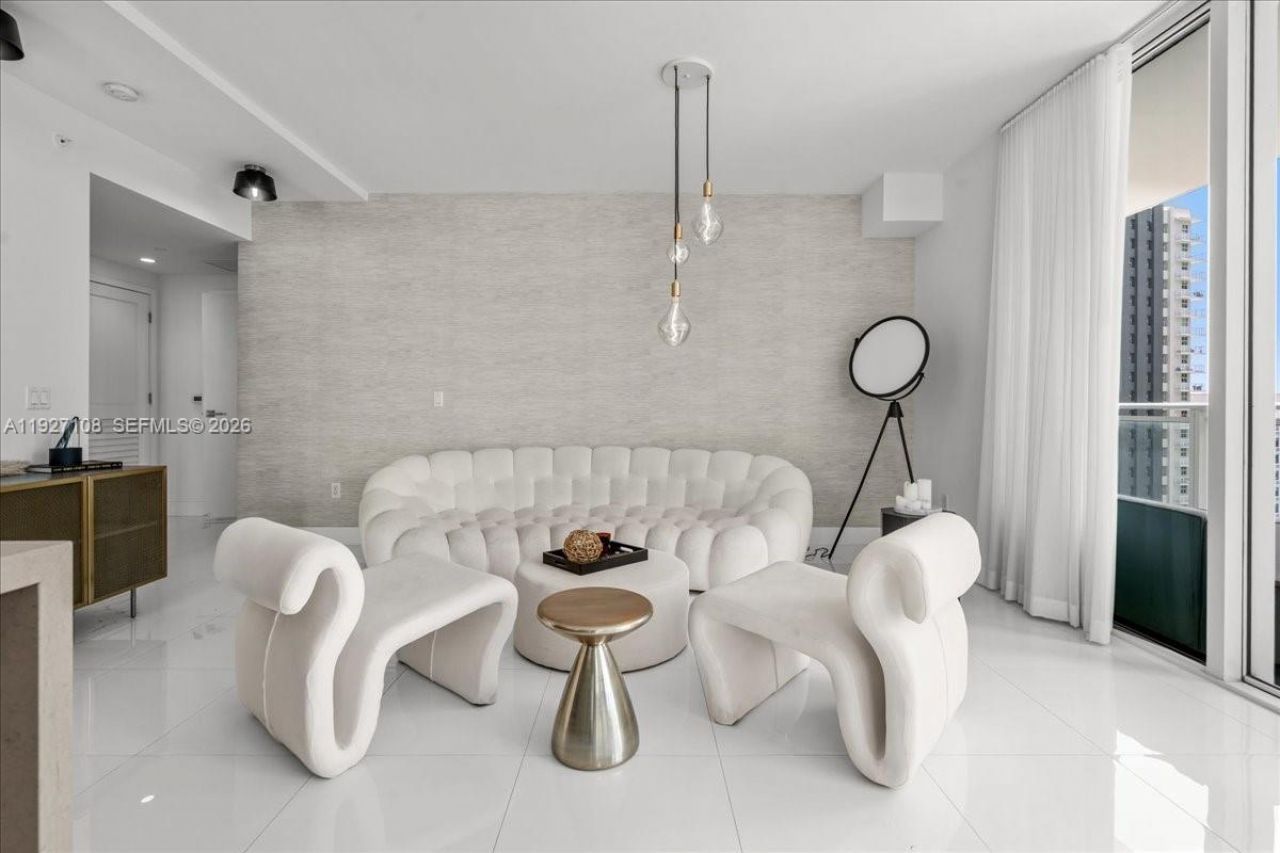 1080 Brickell Ave, Unit 1509, Miami, FL 33131 Photo