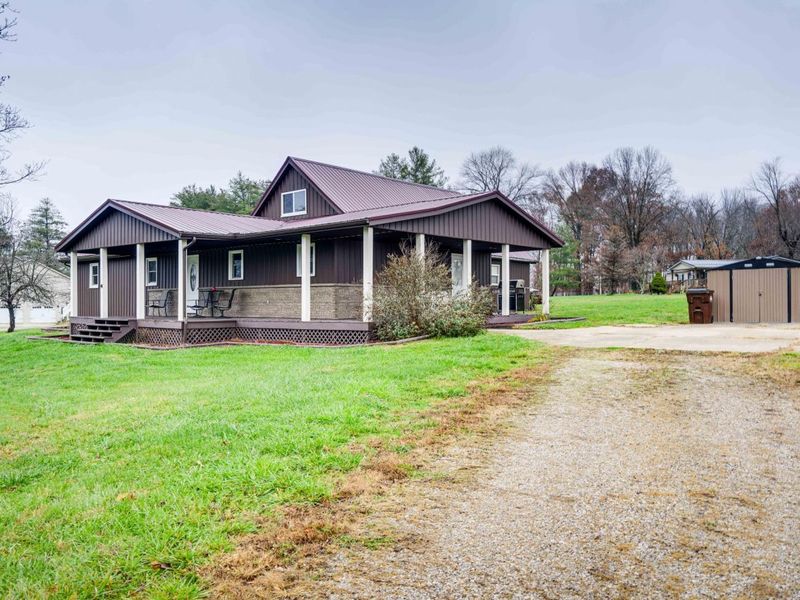 1366 Newland Ridge, Waverly, OH 45690 Photo 2