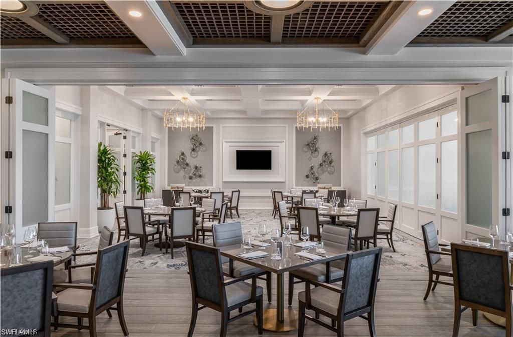 11220 Five Oaks Ln, Naples, FL 34120 Photo