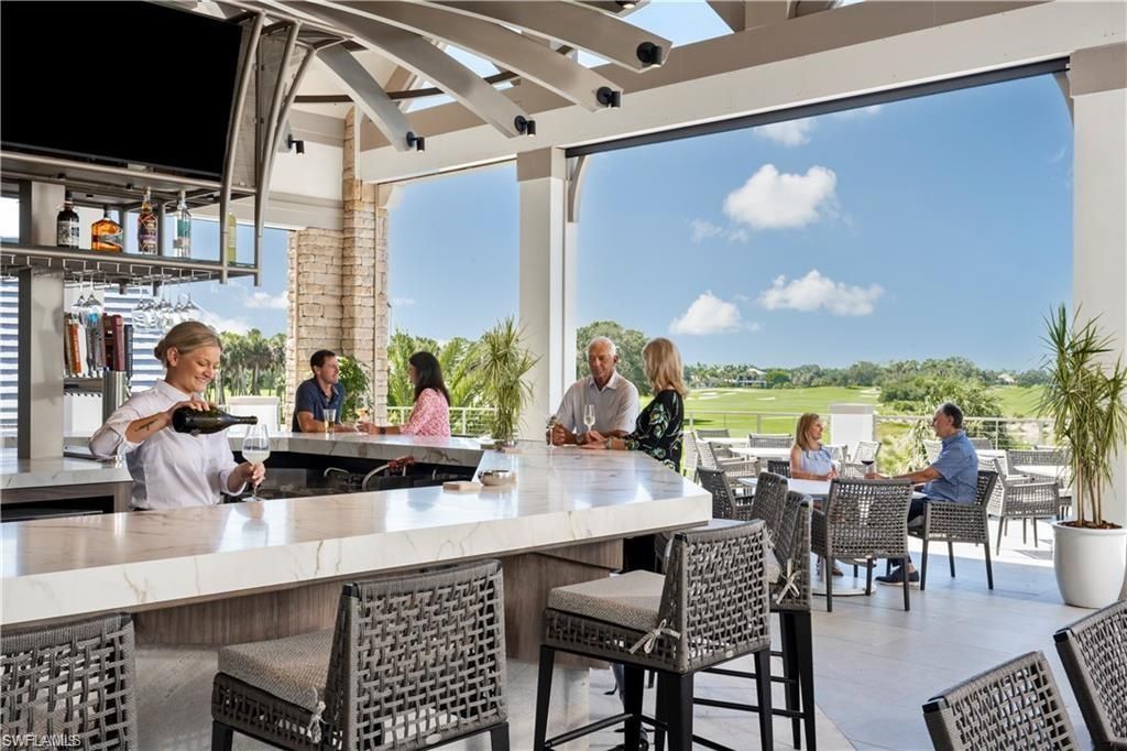 11220 Five Oaks Ln, Naples, FL 34120 Photo