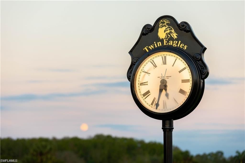 11220 Five Oaks Ln, Naples, FL 34120 Photo