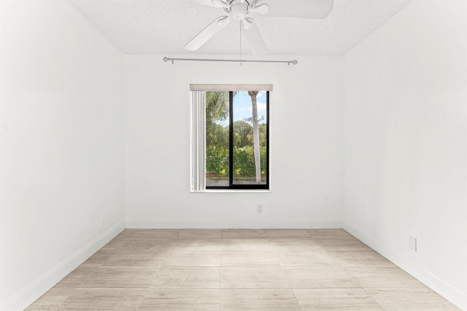 1117 Green Pine Boulevard, Unit D2, West Palm Beach, FL 33409 Photo